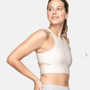 Two-piece set: Outdoor Voices oatmeal and ash!